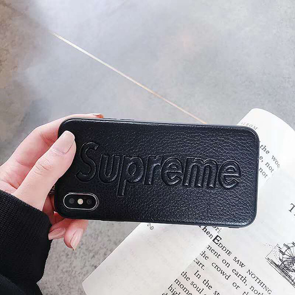 SUPREMEアイフォンXSケース