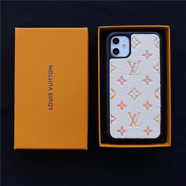 VUITTON iPhone11proカバー - iPhoneケース