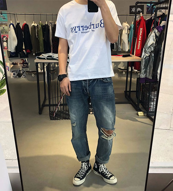 BurberryＴシャツ パロディー レディース 夏物 半袖 ブランドコピー バーバリー Tシャツ オシャレ 激安 トッ プス 綿100％ 可愛い  丸首 Burberry半袖tシャツ 送料無料