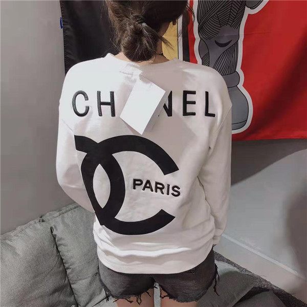 シャネル パーカー 丸首 刺しゅう chanel 女性着パーカー ココロゴ