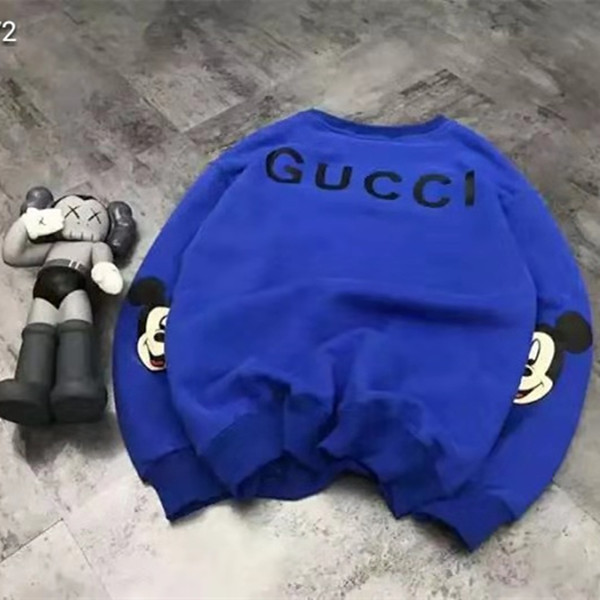 GUCCI ミッキーパーカー レディース 萌える グッチ mickey トレーナー 10代20代 かわいい gucci 丸首プルオーバー マンガ  ガールズ向け 丸い首 普段着 ファッション 上着