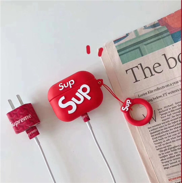シュプリーム エアーポッズケース 第3世代向け supreme AirPods