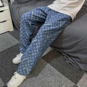 【大人気】ステューシー スウェット サイズM　シャネルロゴ ブルー USA製 Champion チャンピオン パーカー usa スウェット 裏起毛 パワー